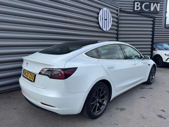 TESLA MODEL 3 Model 3 Standard Range + 4dr