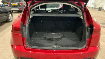 JAGUAR E-PACE 2.0 E-PACE SE D AWD Auto 4WD 5dr