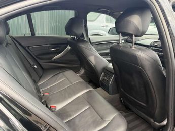BMW 3 SERIES 2.0 320d xDrive M Sport Auto 4WD 4dr