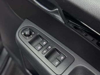 SEAT ALHAMBRA 2.0 Alhambra SE L TDI Semi-Auto 5dr