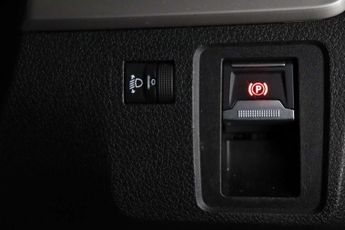 Vauxhall Vivaro Life Electric 49kWh Combi XL MPV 5dr Electric Auto LWB (9 Seat, 11kW Charger) 