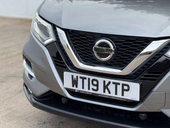 Nissan QASHQAI 1.3 Qashqai Tekna DiG-T Semi-Auto 5dr
