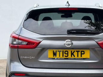 Nissan QASHQAI 1.3 Qashqai Tekna DiG-T Semi-Auto 5dr