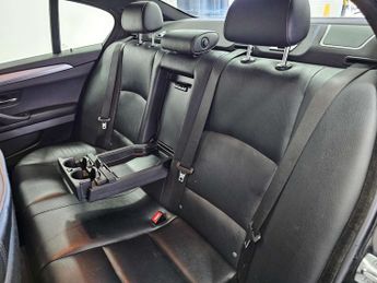 BMW 5 SERIES 2.0 520d M Sport 4dr