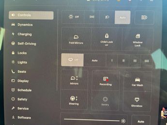 TESLA MODEL 3 Model 3 Long Range AWD 4WD 4dr