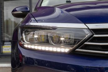 VOLKSWAGEN PASSAT 2.0 TDI SE Business Estate 5dr Diesel DSG Euro 6 (s/s) (150 ps)