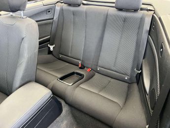 BMW 2 SERIES 1.5 218i SE Auto 2dr