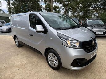 RENAULT TRAFIC 1.6 Trafic SL27 Sport Nav dCi