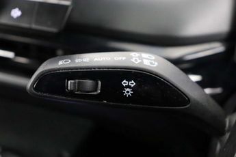 MG MG4 51kWh SE Hatchback 5dr Electric Auto (170 ps)
