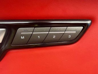 Land Rover Range Rover Evoque 2.0 TD4 HSE Dynamic Convertible 2dr Diesel Auto 4WD Euro 6 (s/s)