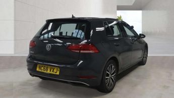 VOLKSWAGEN GOLF 2.0 Golf SE Nav TDI Semi-Auto 5dr