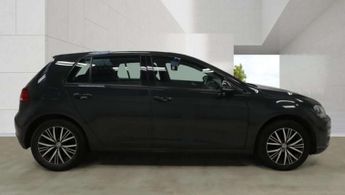 VOLKSWAGEN GOLF 2.0 Golf SE Nav TDI Semi-Auto 5dr