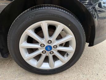 FORD FOCUS 1.0 Focus Titanium 5dr