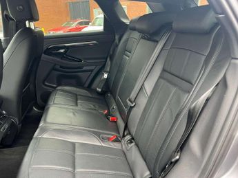 VOLVO XC60 2.4 XC60 R-Design Luxury Nav D4 AWD Automatic 4WD 5dr - NATIONAL