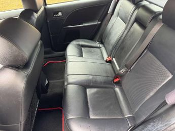 Ford Mondeo 3.0 Mondeo ST220 5dr