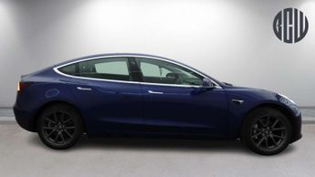 TESLA MODEL 3 Model 3 Standard Range + 4dr