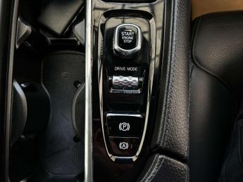 VOLVO S90 2.0 S90 Momentum T4 Auto 4dr