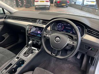 VOLKSWAGEN PASSAT 2.0 Passat GT TDI BlueMotion Technology Semi-Auto 5dr