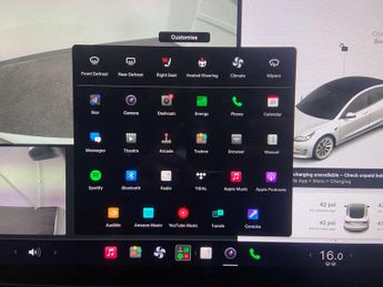 TESLA MODEL 3 Model 3 Long Range AWD 4WD 4dr