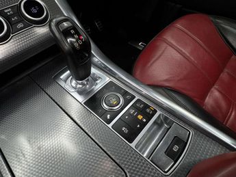 LAND ROVER RANGE ROVER SPORT 3.0 Range Rover Sport HSE Dynamic SDV6 Auto 4WD 5dr