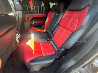 LAND ROVER RANGE ROVER SPORT 3.0 Range Rover Sport HSE Dynamic SDV6 Auto 4WD 5dr