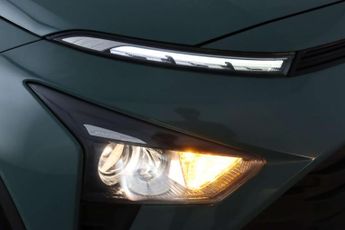 Hyundai BAYON 1.0 T-GDi MHEV SE Connect SUV 5dr Petrol Hybrid DCT Euro 6 (s/s)