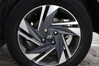 Hyundai BAYON 1.0 T-GDi MHEV SE Connect SUV 5dr Petrol Hybrid DCT Euro 6 (s/s)