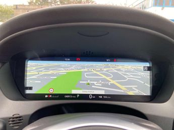 Jaguar F-PACE 5.0 V8 SVR SUV 5dr Petrol Quickshift AWD Euro 6 (s/s) (550 ps)