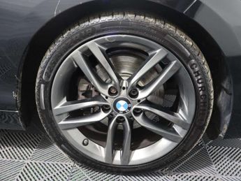 BMW 2 SERIES 2.0 220d M Sport Coupe 2dr Diesel Auto Euro 6 (s/s) (190 ps) STU