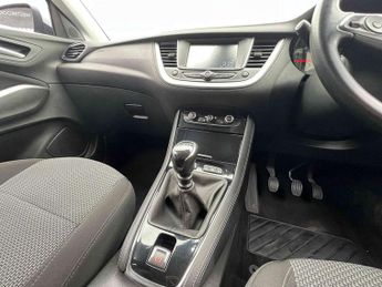 VAUXHALL GRANDLAND X 1.5 Turbo D BlueInjection SE Euro 6 (s/s) 5dr