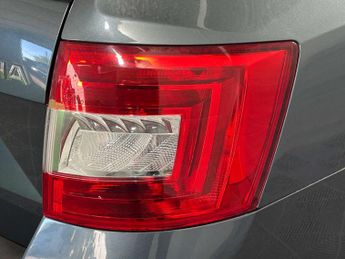 Skoda OCTAVIA 1.4 TSI SE L Estate 5dr Petrol DSG Euro 6 (s/s) (150 ps) 6 MOTNH