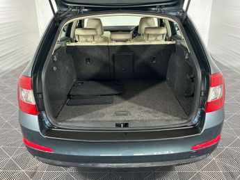 Skoda OCTAVIA 1.4 TSI SE L Estate 5dr Petrol DSG Euro 6 (s/s) (150 ps) 6 MOTNH