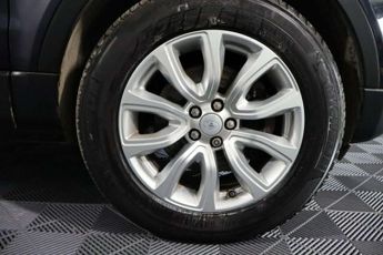 Land Rover RANGE ROVER EVOQUE 2.0 TD4 SE Tech SUV 5dr Diesel Auto 4WD Euro 6 (s/s) (180 ps)