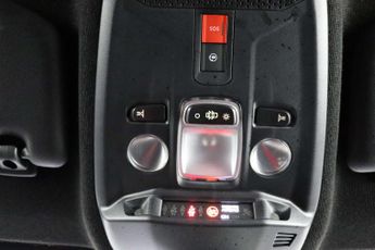 Vauxhall Corsa Electric 50kWh SRi Nav Premium Hatchback 5dr Electric Auto (7.4Kw Charger
