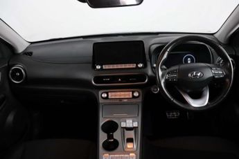 Hyundai KONA 64kWh Premium SUV 5dr Electric Auto (10.5kW Charger) (204 ps)