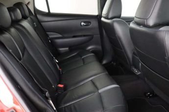 Nissan Leaf 40kWh Tekna Hatchback 5dr Electric Auto (150 ps)