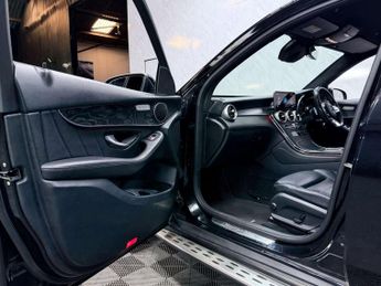 MERCEDES-BENZ GLC 2.0 GLC 220 D 4Matic AMG Line Premium Auto 4WD 5dr