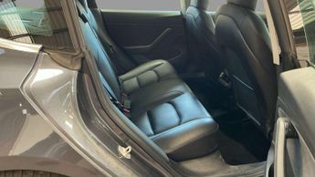 TESLA MODEL 3 Model 3 Long Range AWD 4WD 4dr