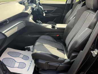 PEUGEOT 3008 1.2 3008 Allure S/S Auto 5dr