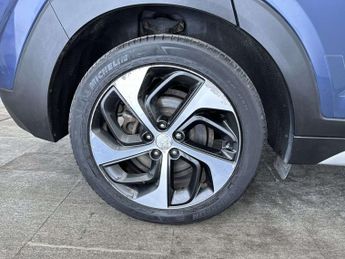 HYUNDAI TUCSON 1.6 Tucson Sport Edition 2WD TGDi Semi-Auto 5dr