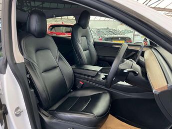 TESLA MODEL Y ModeL Y Long Range AWD 4WD 5dr