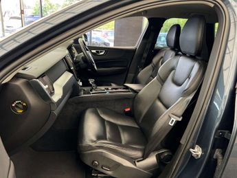 VOLVO XC60 2.0 XC60 Edition T4 Auto 5dr