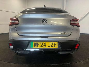CITROEN C4 X e-C4 X Shine + 4dr