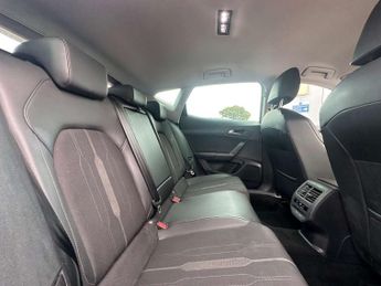 CUPRA Formentor 1.4 eHybrid 12.8kWh V1 SUV 5dr Petrol Plug-in Hybrid DSG Euro 6 