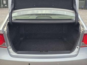 Honda Civic 1.3 IMA ES Saloon 4dr Petrol Hybrid Automatic (109 g/km, 93 bhp)