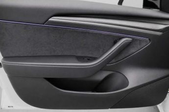 TESLA MODEL 3 Standard Range Plus Saloon 4dr Electric Auto RWD (241 bhp)