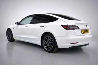 TESLA MODEL 3 Standard Range Plus Saloon 4dr Electric Auto RWD (241 bhp)