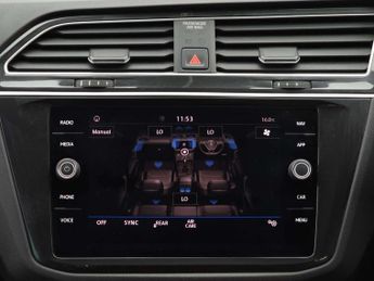 VOLKSWAGEN TIGUAN 1.5 Tiguan Match TSi Evo Semi-Auto 5dr