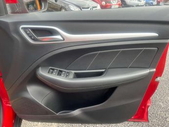 MG ZS 1.0 MG ZS Exclusive T Auto 5dr