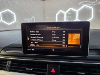 Audi A4 2.0 TFSI S line Saloon 4dr Petrol S Tronic Euro 6 (s/s) (190 ps)